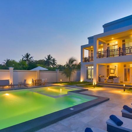 Zanzibar Dt Beachfront Villa Mkunguni Екстериор снимка