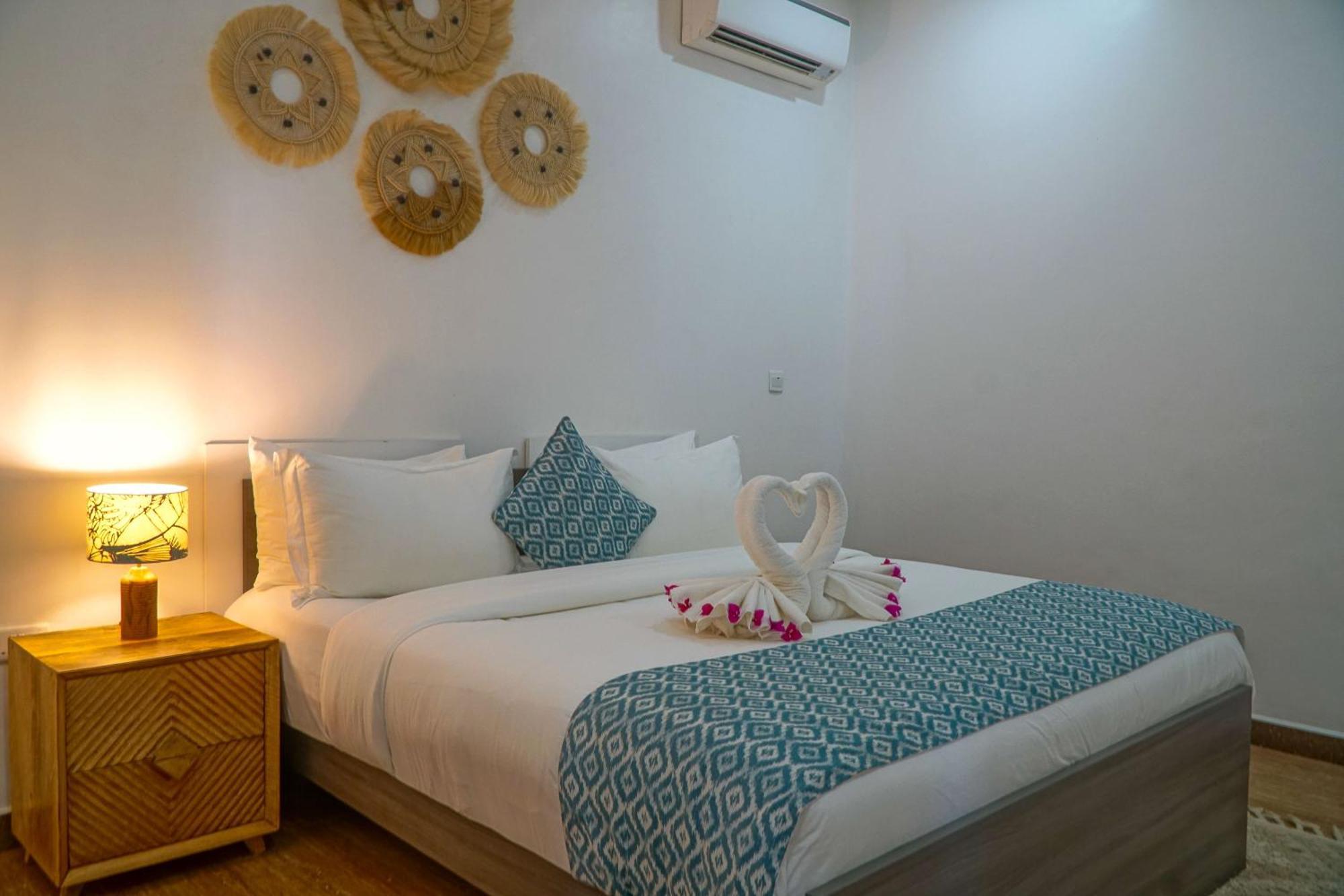 Zanzibar Dt Beachfront Villa Mkunguni Екстериор снимка